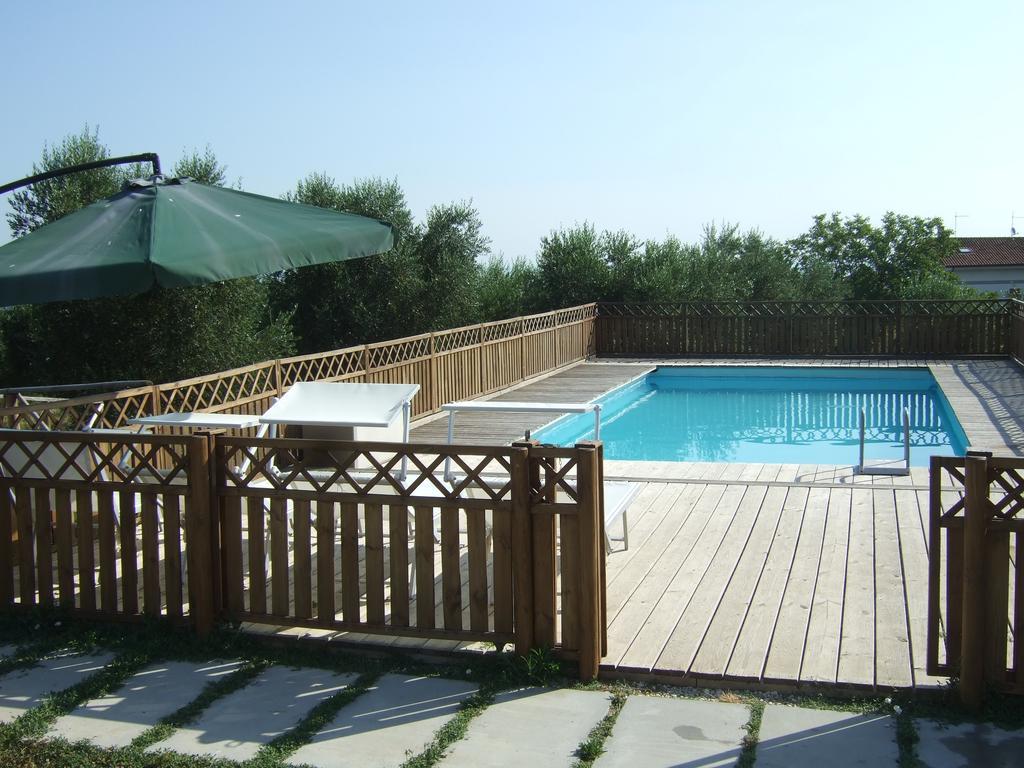 Agriturismo La Casa Della Lavanda - Il Rustico Marina di Montemarciano Eksteriør billede