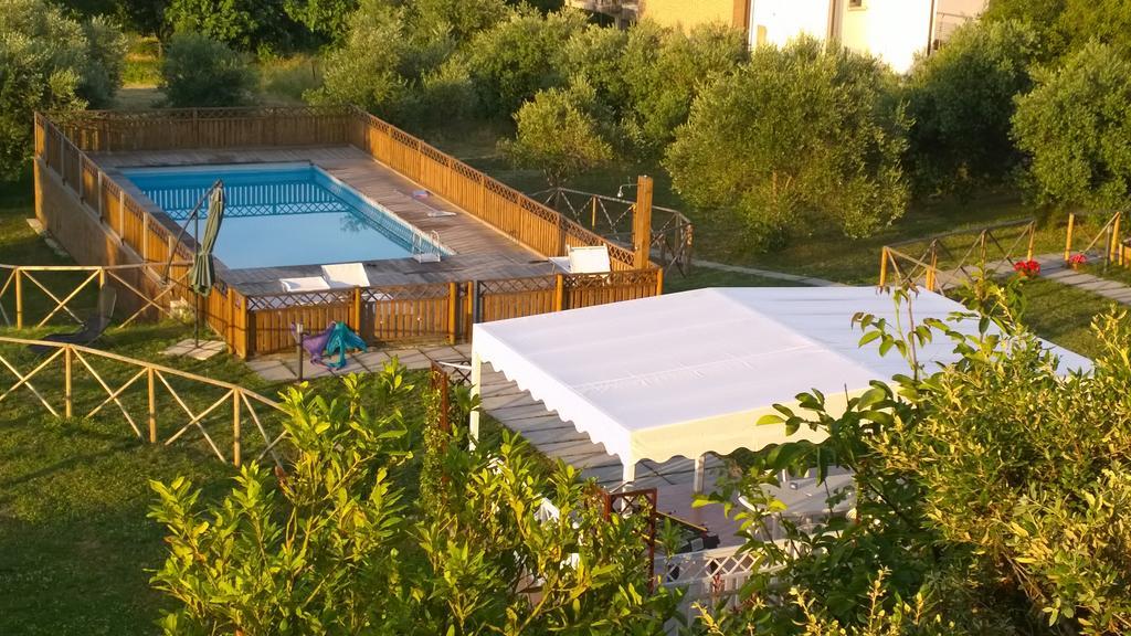 Agriturismo La Casa Della Lavanda - Il Rustico Marina di Montemarciano Eksteriør billede
